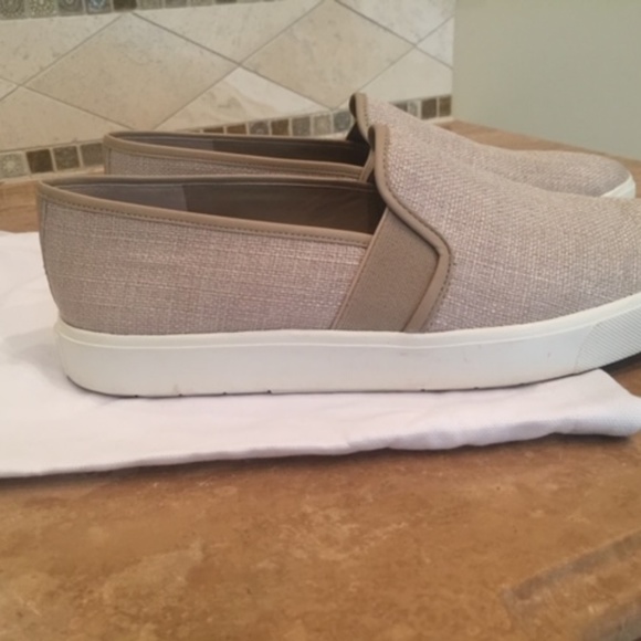 Vince Warren Canvas Sneaker - Picture 3 of 3